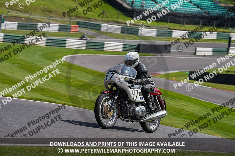 Vintage motorcycle club;eventdigitalimages;mallory park;mallory park trackday photographs;no limits trackdays;peter wileman photography;trackday digital images;trackday photos;vmcc festival 1000 bikes photographs